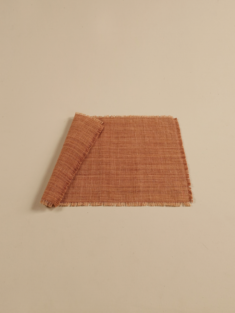Hand-woven Placemat (Fringe)_Redtaro